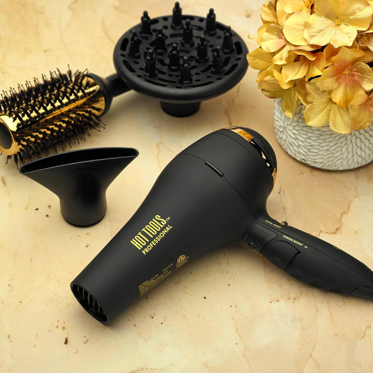 Hot Tools Black Gold turbo Ionic® Salon Dryer