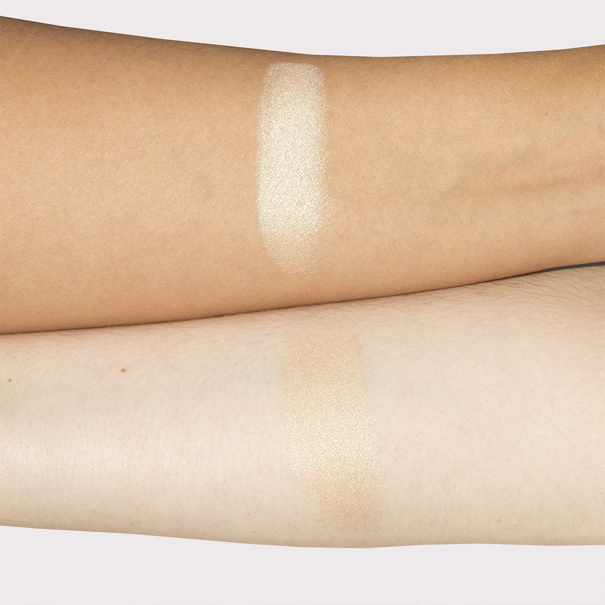theBalm Mary-Lou Manizer Highlighter