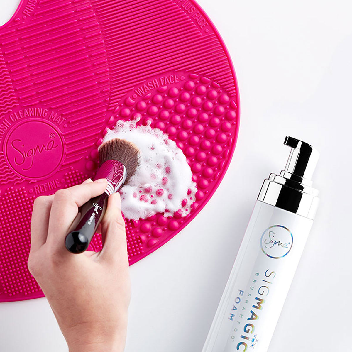 Sigma Beauty SigMagic Brushampoo Foam