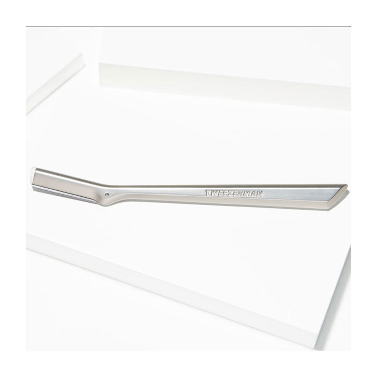 Tweezerman Facial Razor