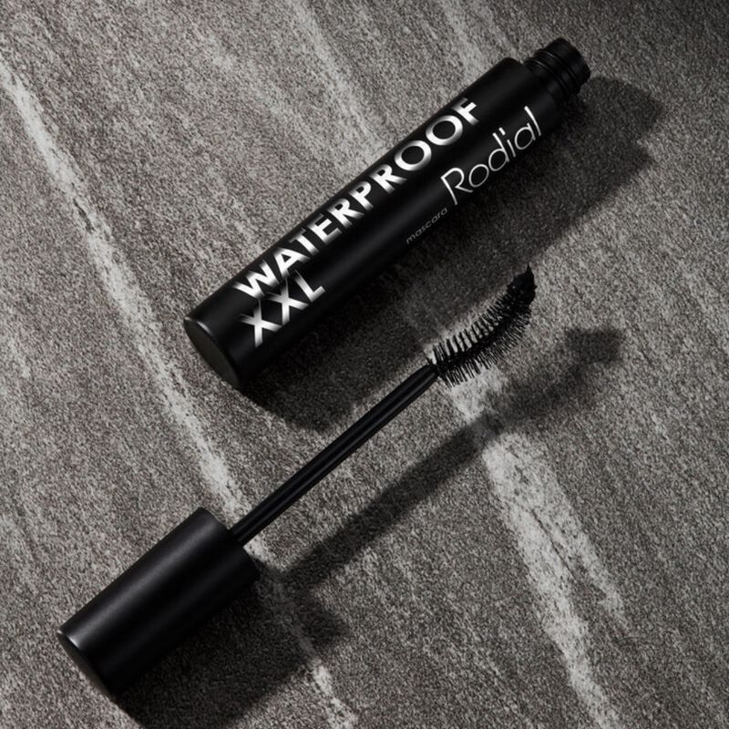 Rodial XXL Mascara Waterproof image number 2